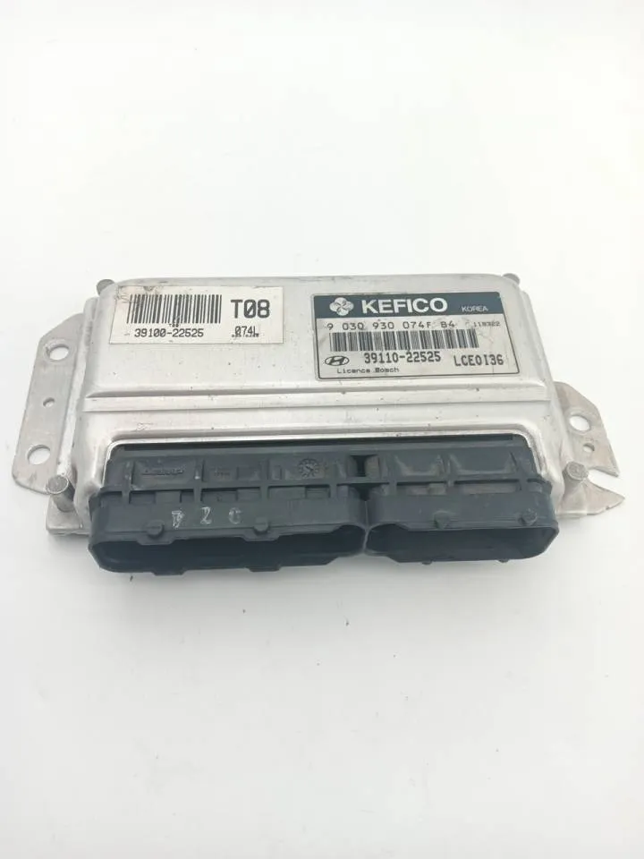 Centralina iniezione motore ECU Centralina iniezione motore ECU