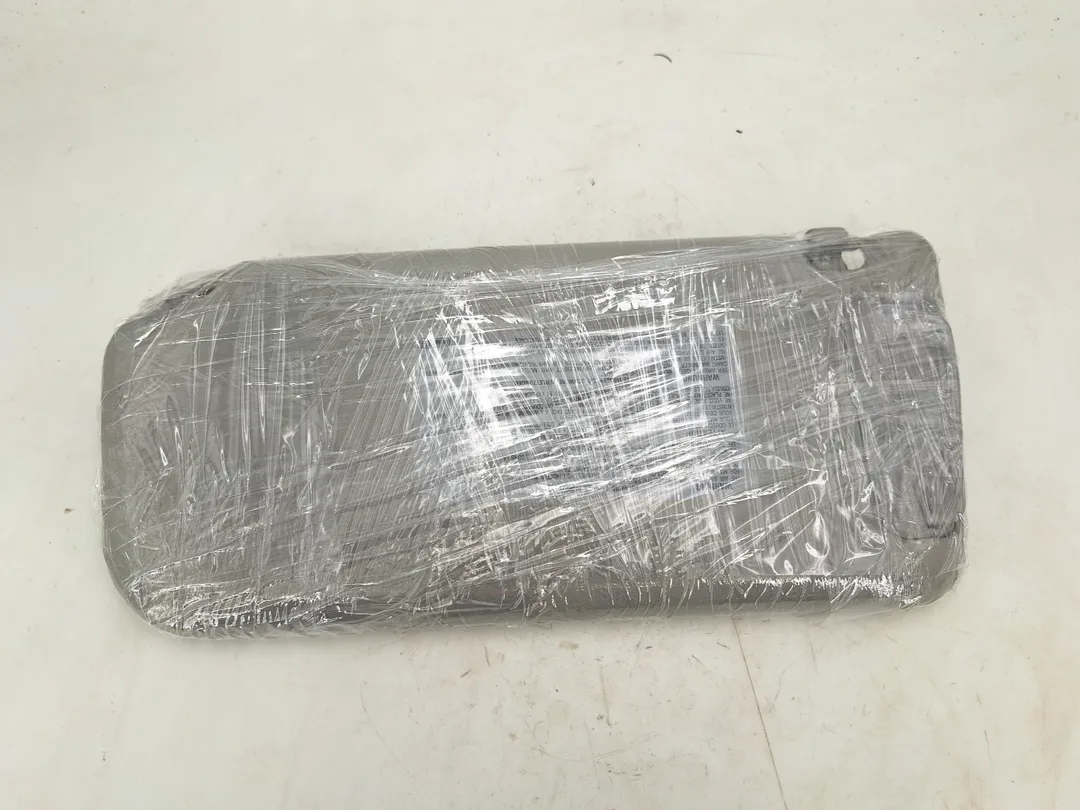 Aletta parasole parabrezza destro Aletta parasole parabrezza destro