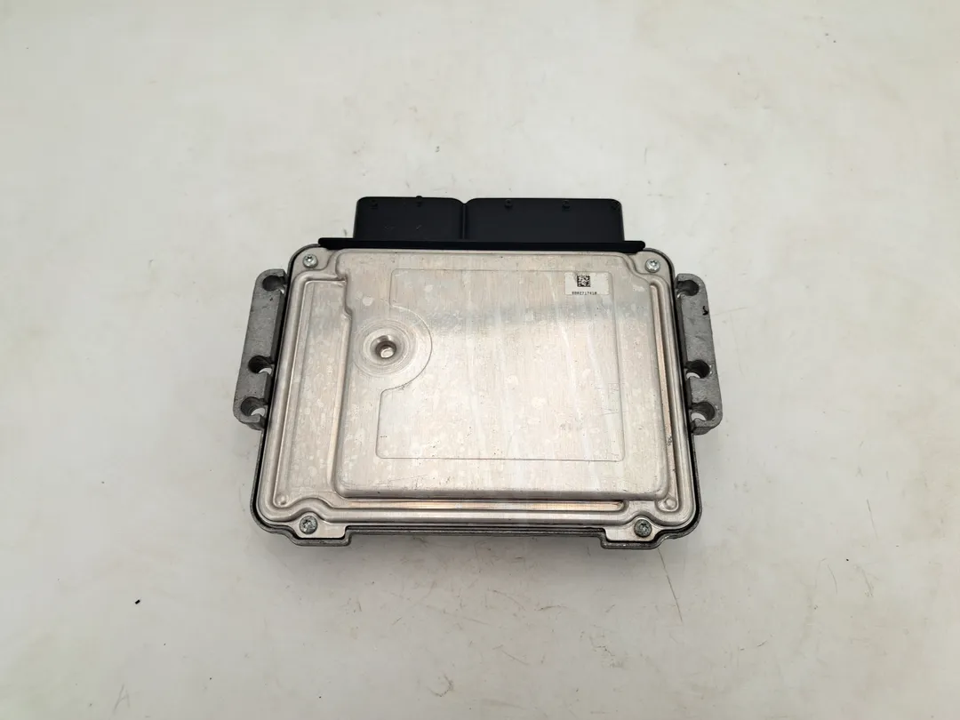 Centralina iniezione motore ECU Centralina iniezione motore ECU