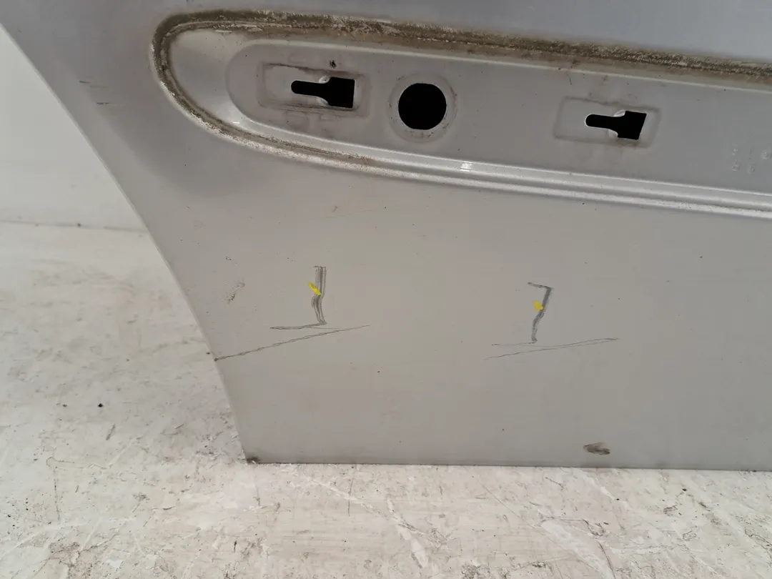 Porta posteriore destro