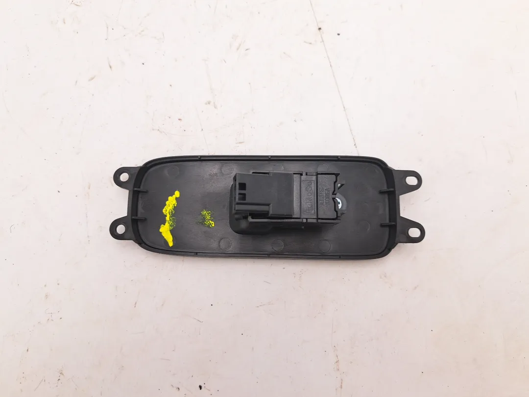 Interruttore alzacristalli porta anteriore Interruttore alzacristalli porta anteriore