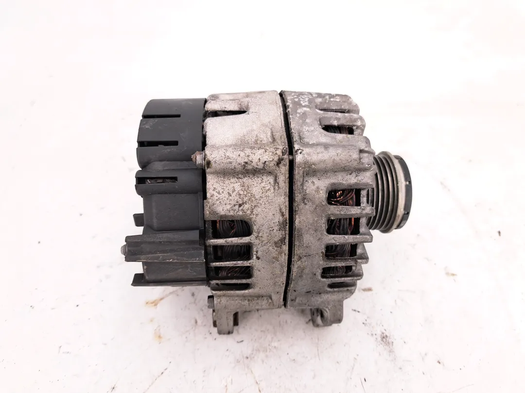 Alternatore Alternatore