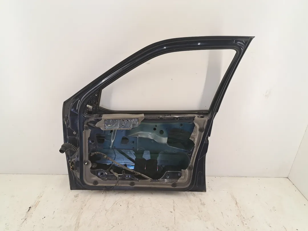 Porta anteriore destro Porta anteriore destro