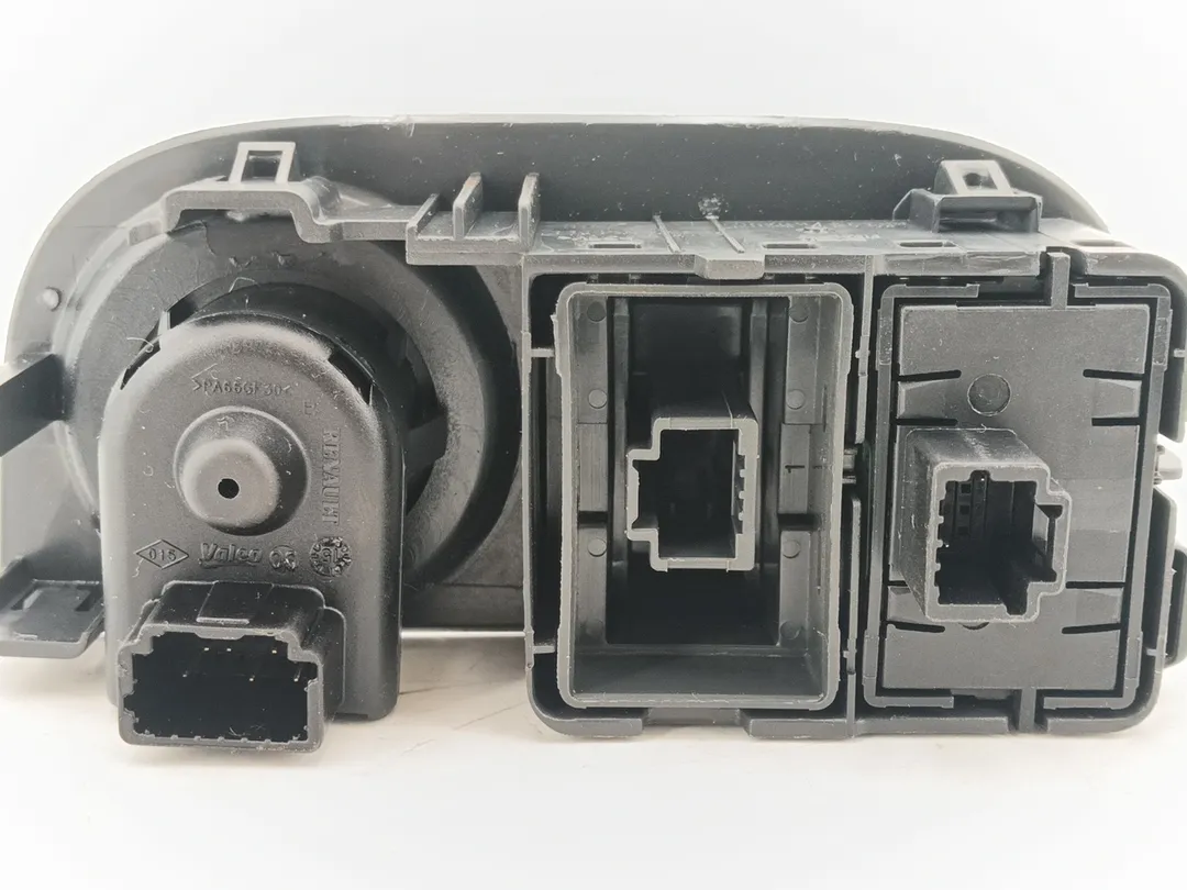 Interruttore regolazione retrovisore esterno Interruttore regolazione retrovisore esterno