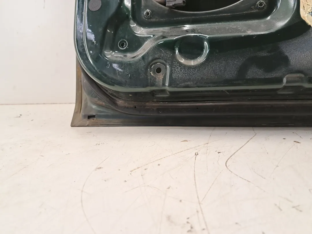Porta anteriore destro Porta anteriore destro