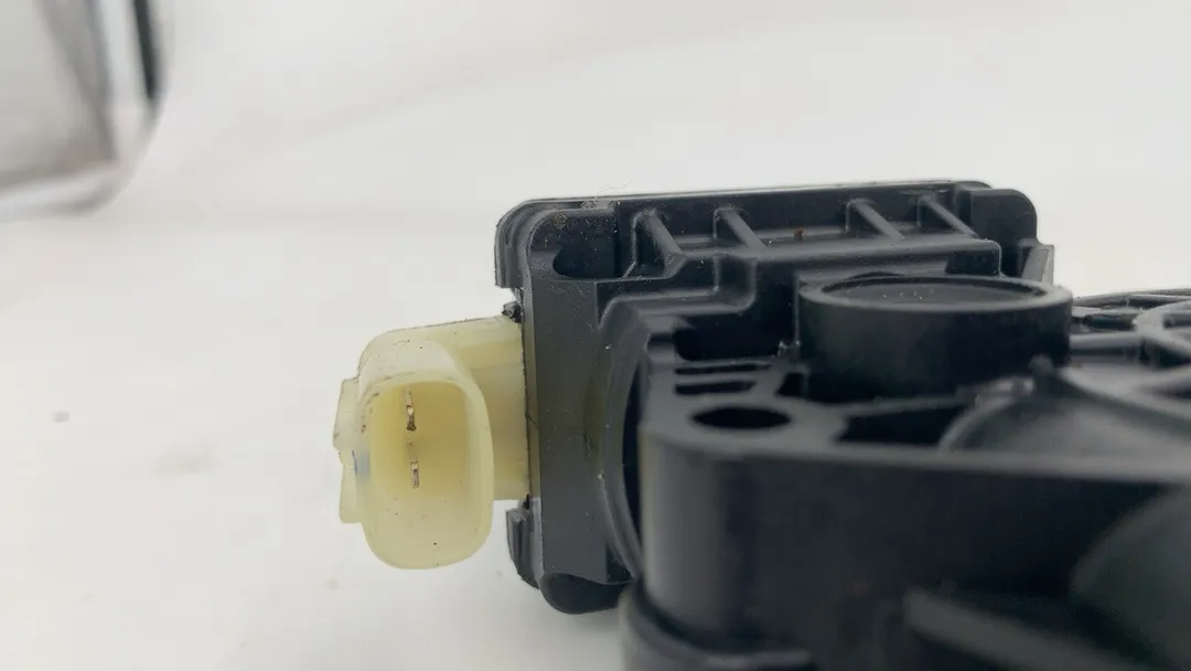 Alzacristallo alzavetro elettrico porta anteriore destro