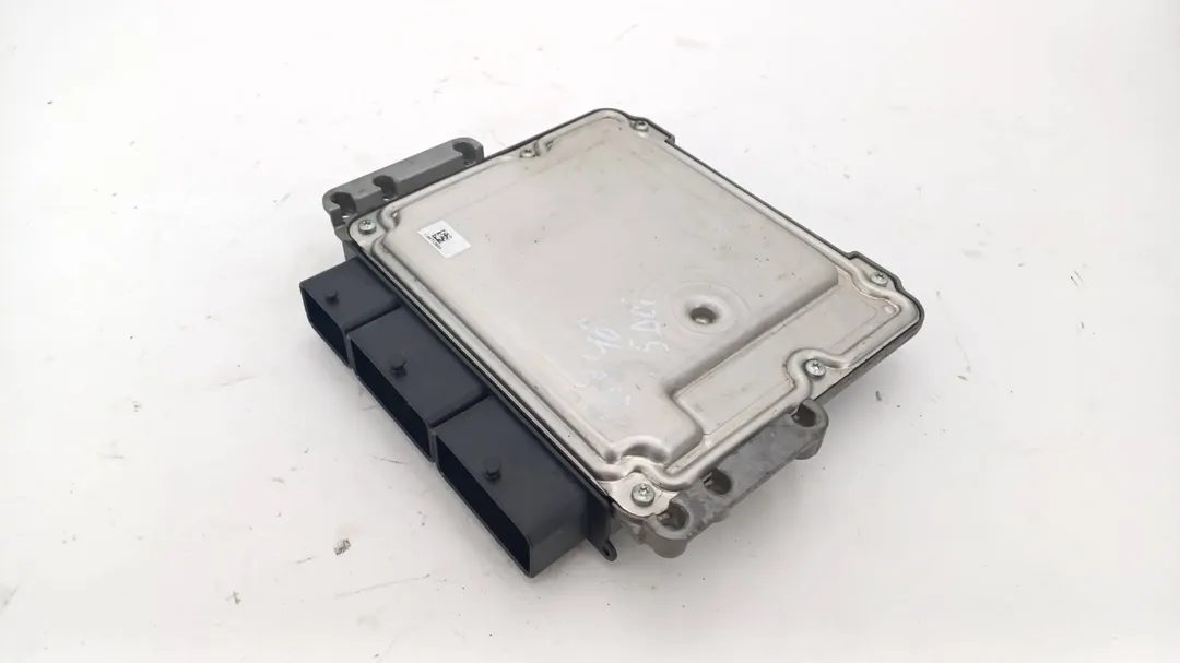 Centralina iniezione motore ECU Centralina iniezione motore ECU