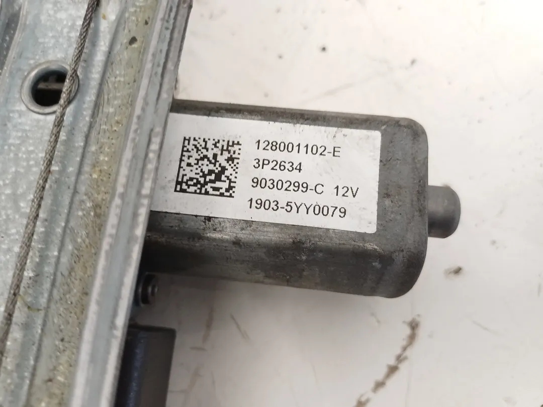 Alzacristallo alzavetro elettrico porta anteriore sinistro Alzacristallo alzavetro elettrico porta anteriore sinistro