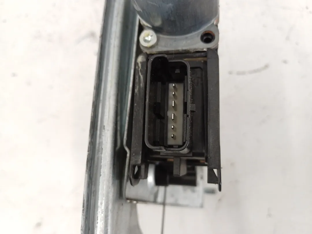 Interruttore alzacristalli porta anteriore