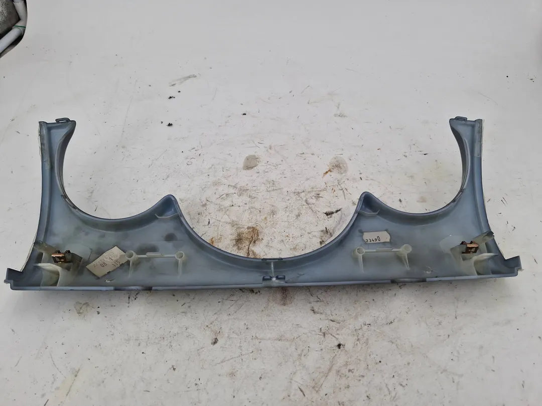 Cornice portastrumenti Cornice portastrumenti
