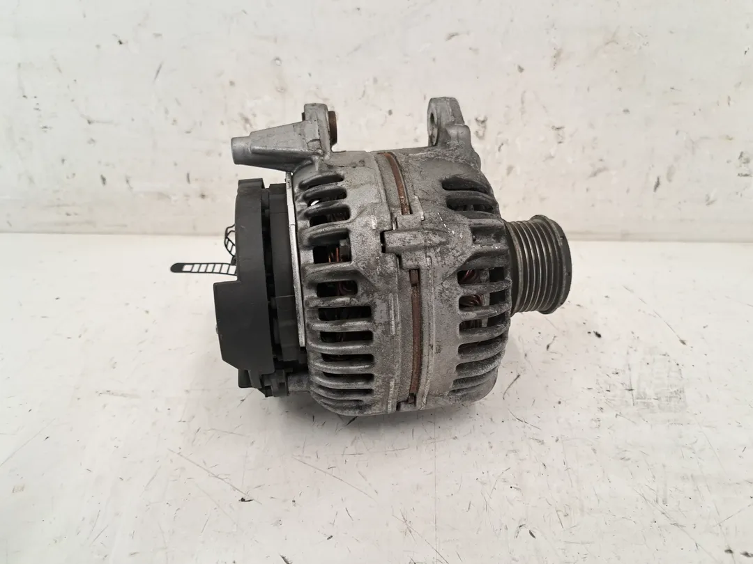 Alternatore Alternatore
