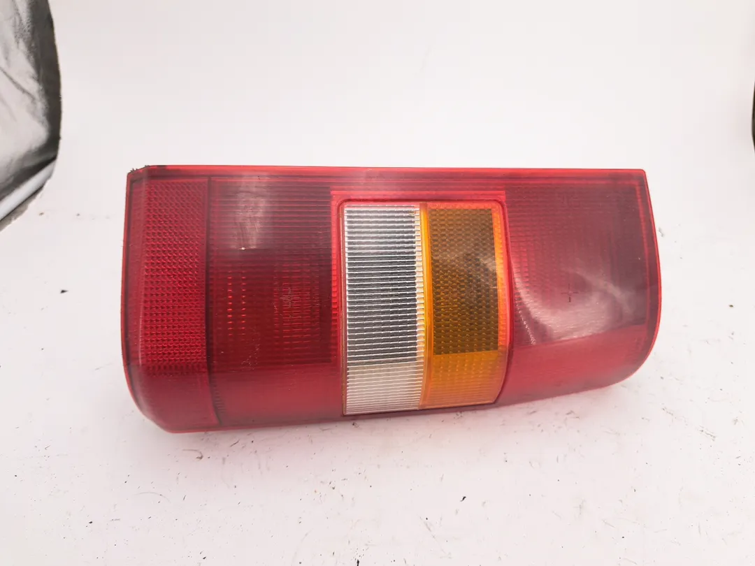 Fanale faro posteriore destro