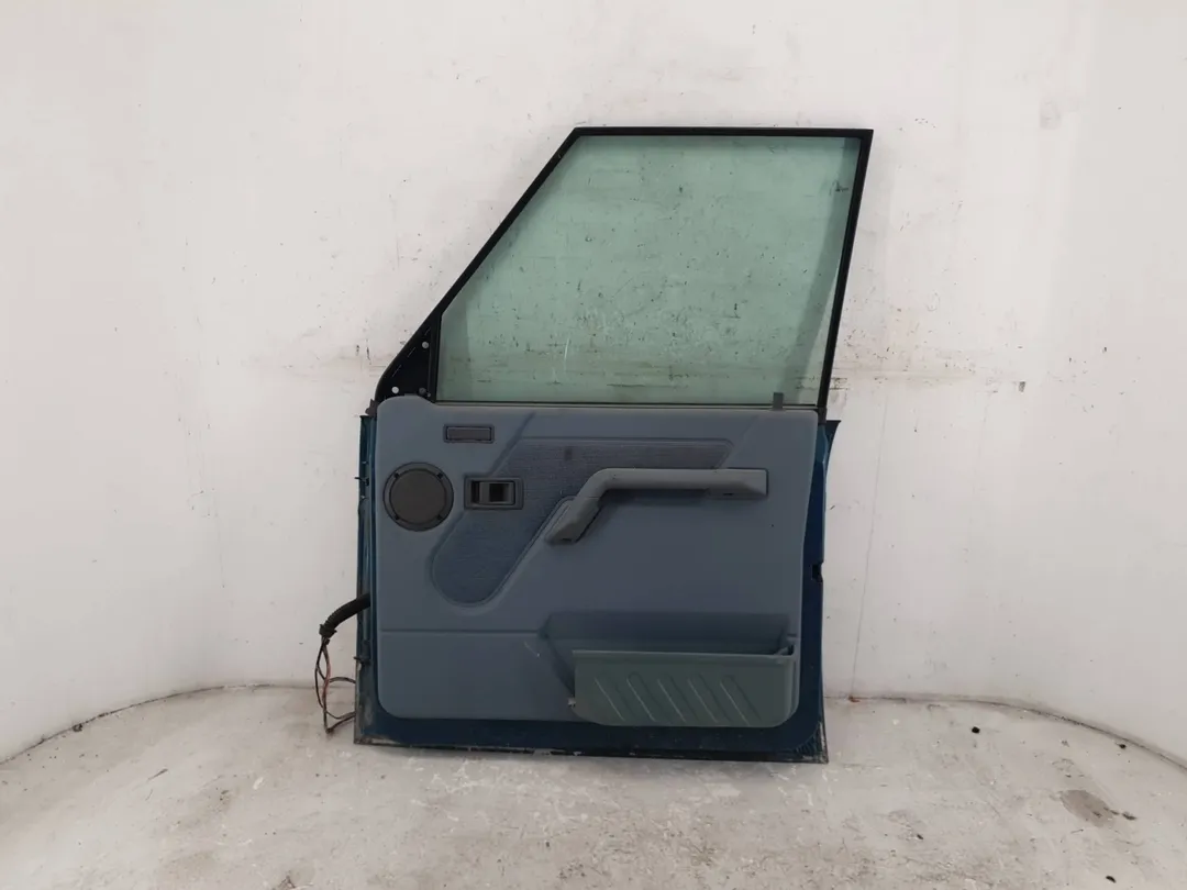 Porta anteriore destro Porta anteriore destro