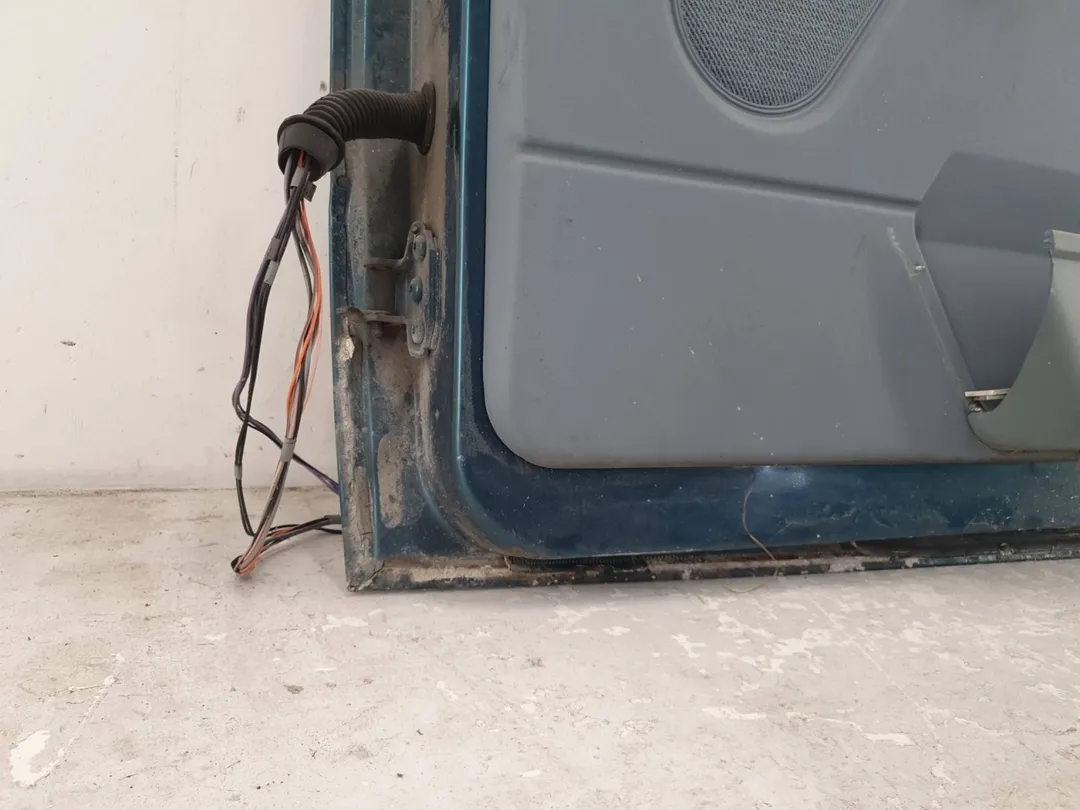 Porta anteriore destro Porta anteriore destro