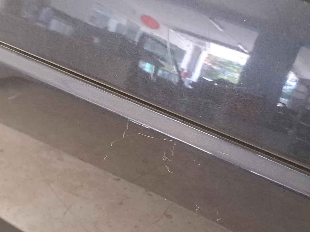 Porta anteriore destro Porta anteriore destro