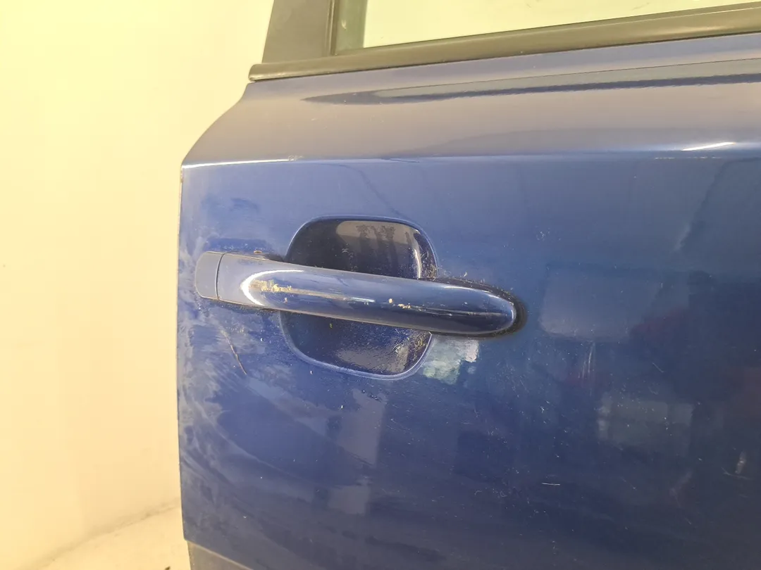 Porta anteriore destro Porta anteriore destro