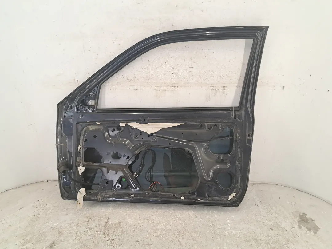 Porta anteriore destro Porta anteriore destro