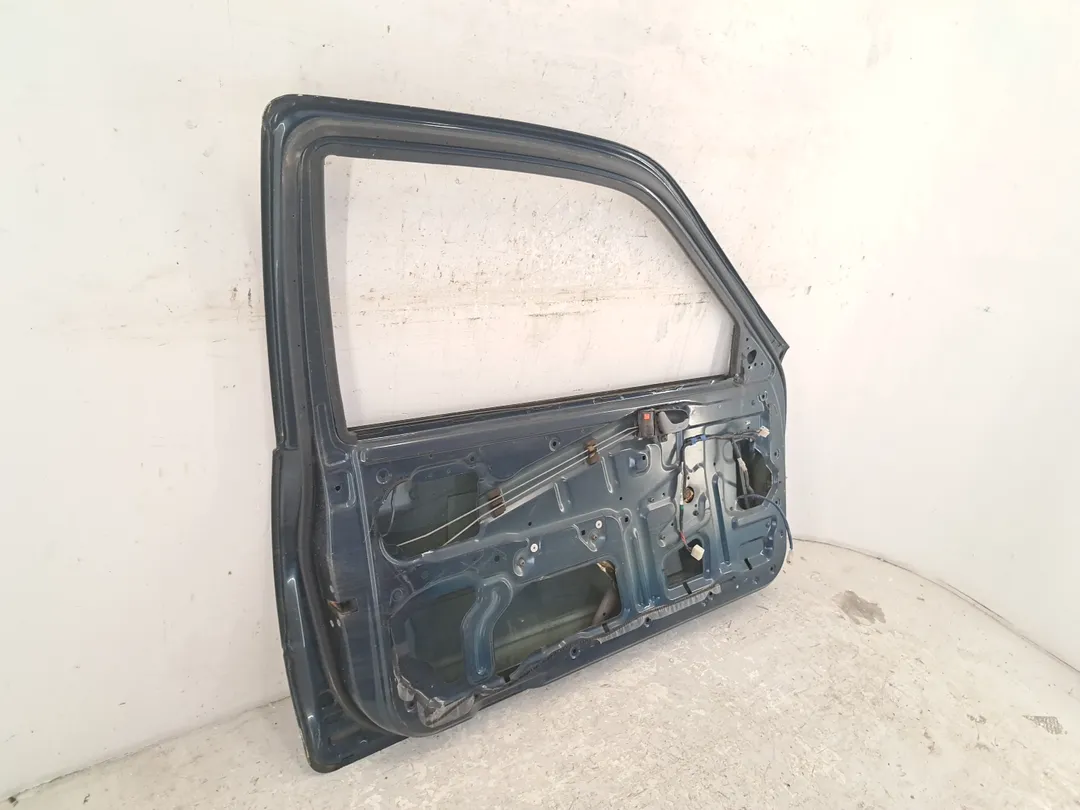 Porta anteriore sinistro