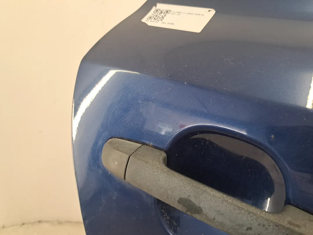 Porta posteriore destro