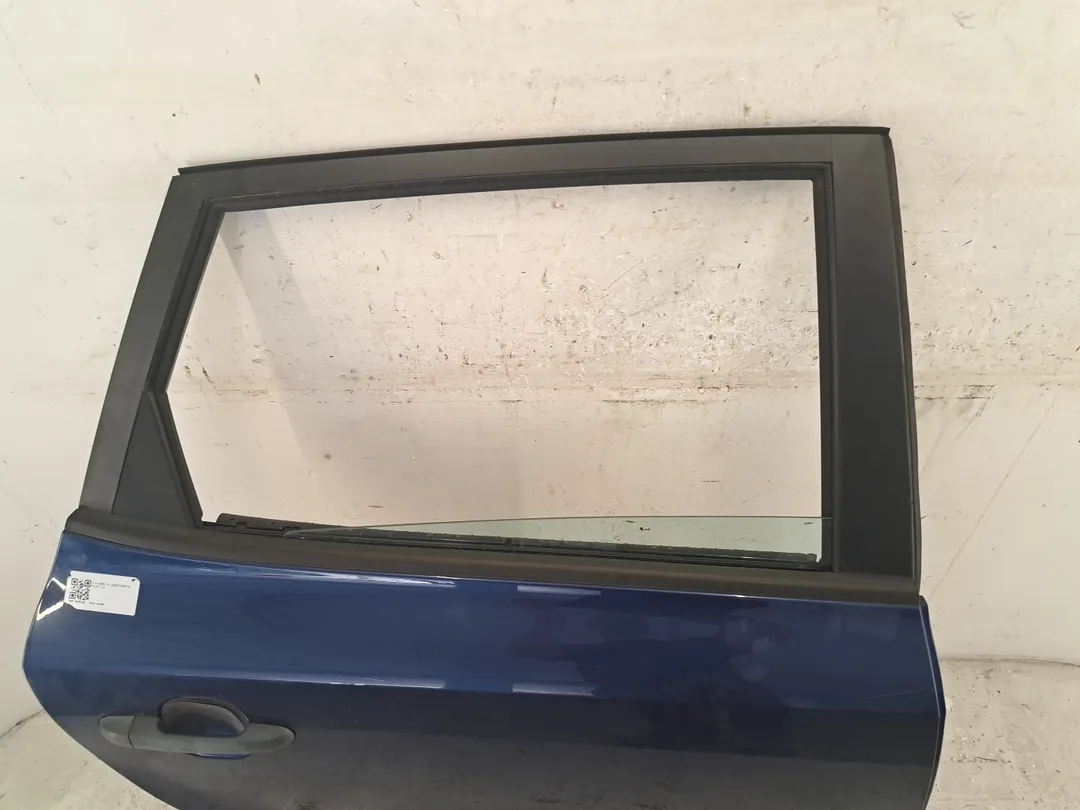 Porta posteriore destro