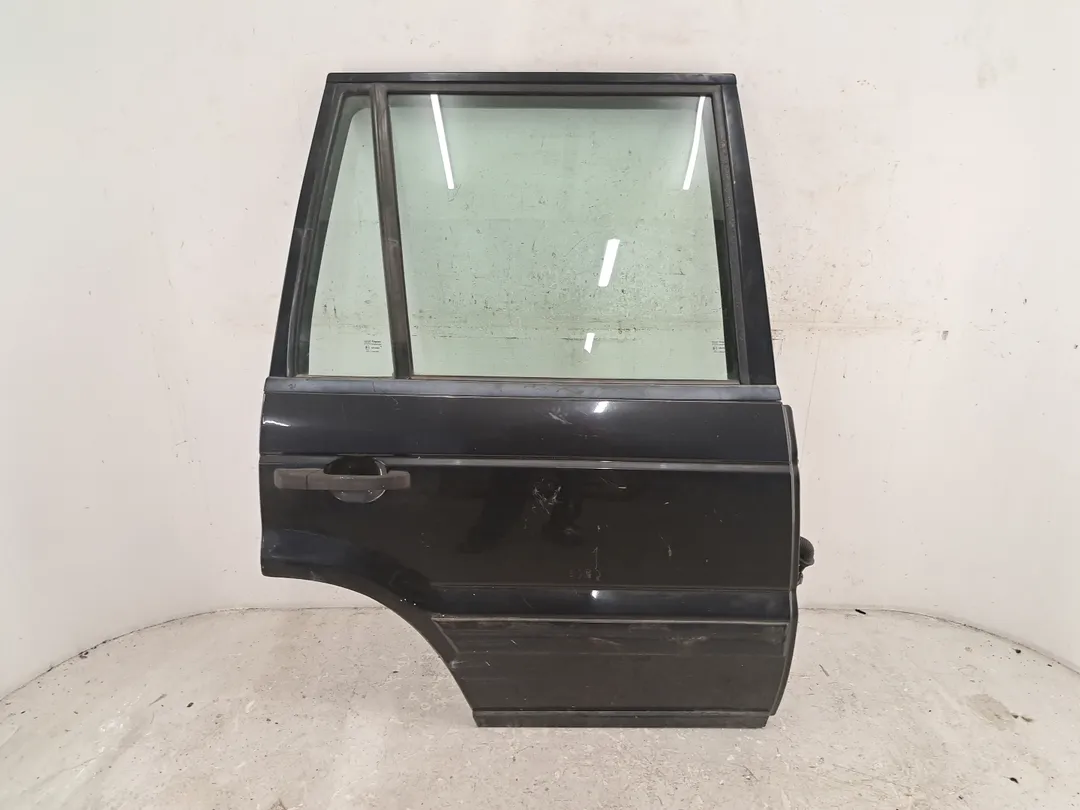 Porta anteriore destro