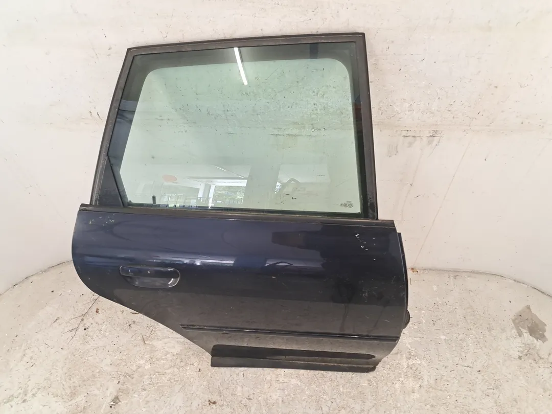 Porta posteriore destro