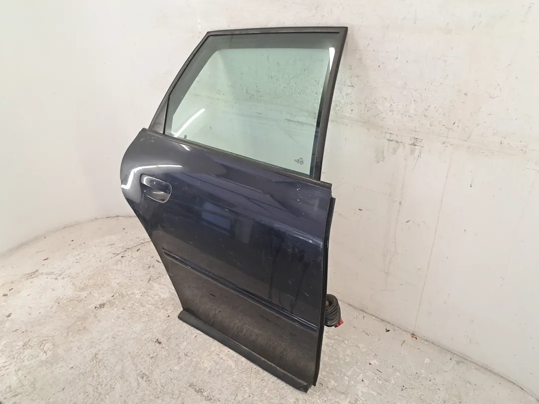Porta posteriore destro