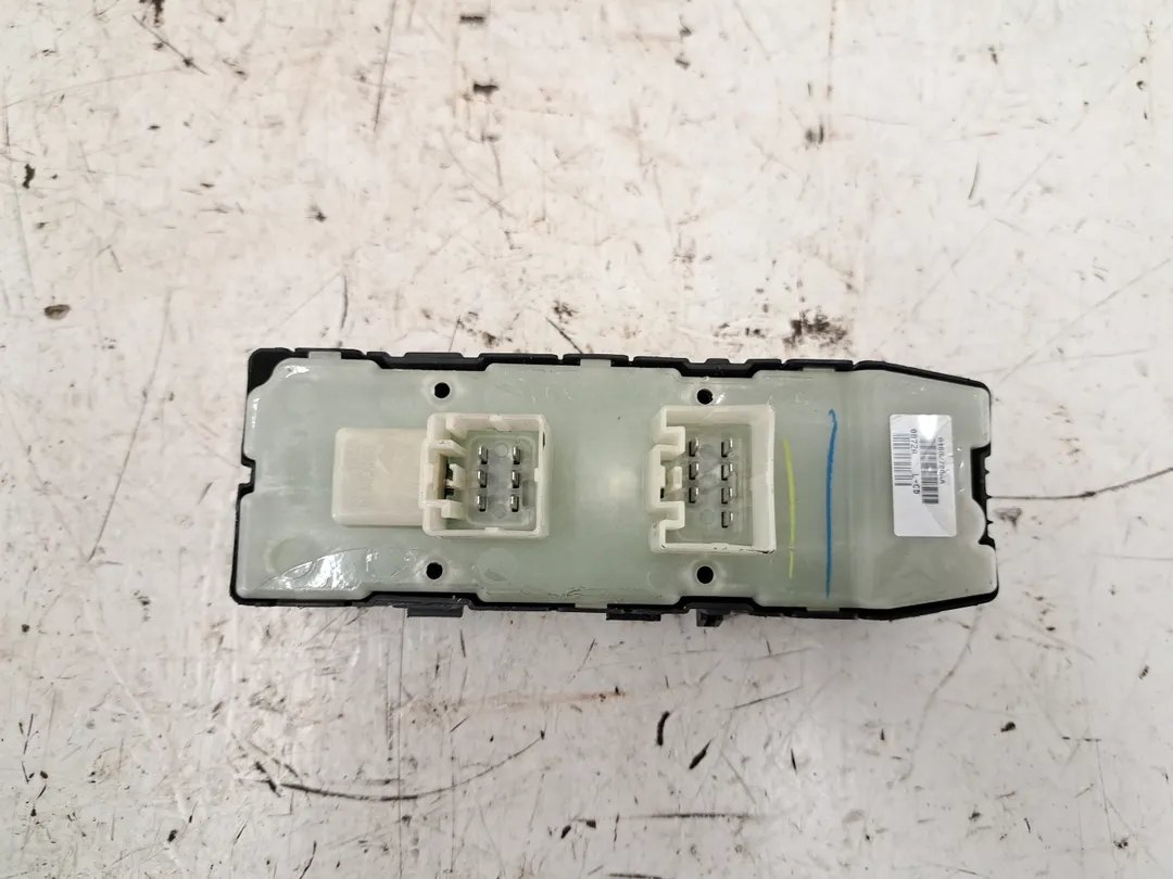Interruttore alzacristalli porta anteriore Interruttore alzacristalli porta anteriore