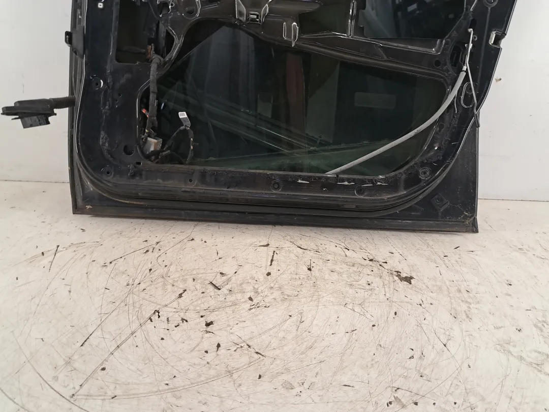 Porta anteriore destro Porta anteriore destro