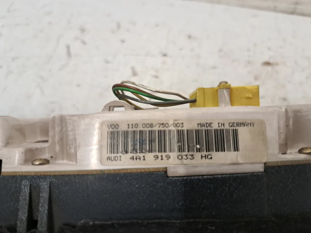Quadro strumenti contachilometri Quadro strumenti contachilometri