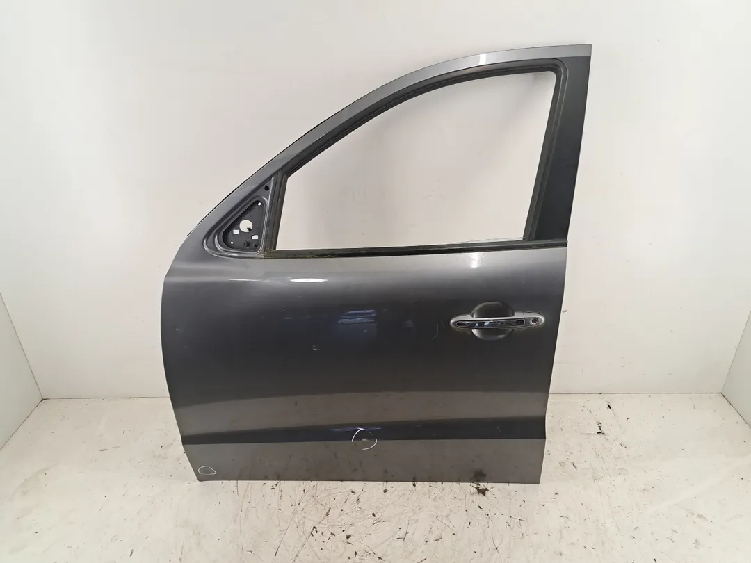 Porta anteriore sinistro Porta anteriore sinistro