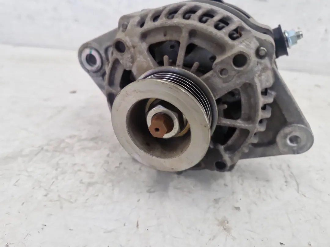 Alternatore Alternatore