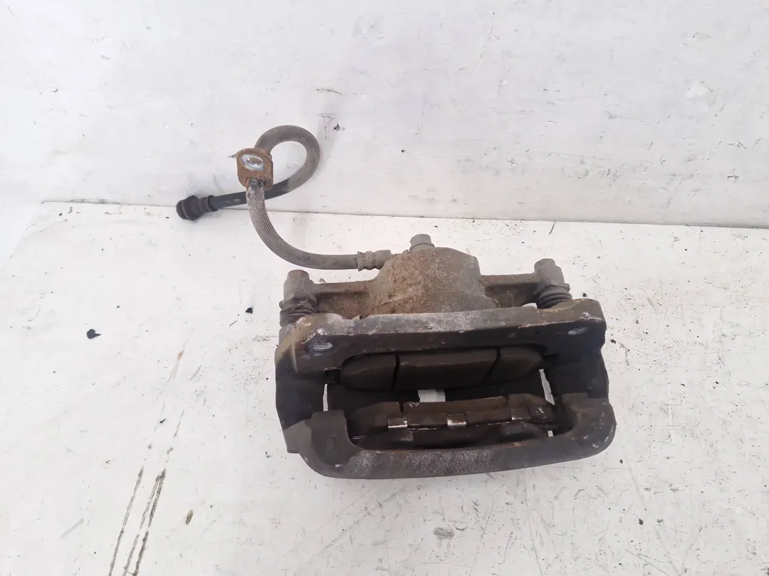 Pinza freno anteriore completo sinistro Pinza freno anteriore completo sinistro