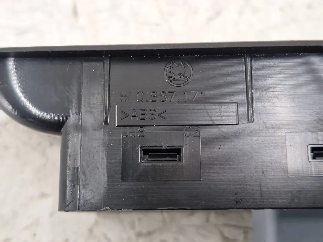 Interruttore alzacristalli porta anteriore sinistro Interruttore alzacristalli porta anteriore sinistro