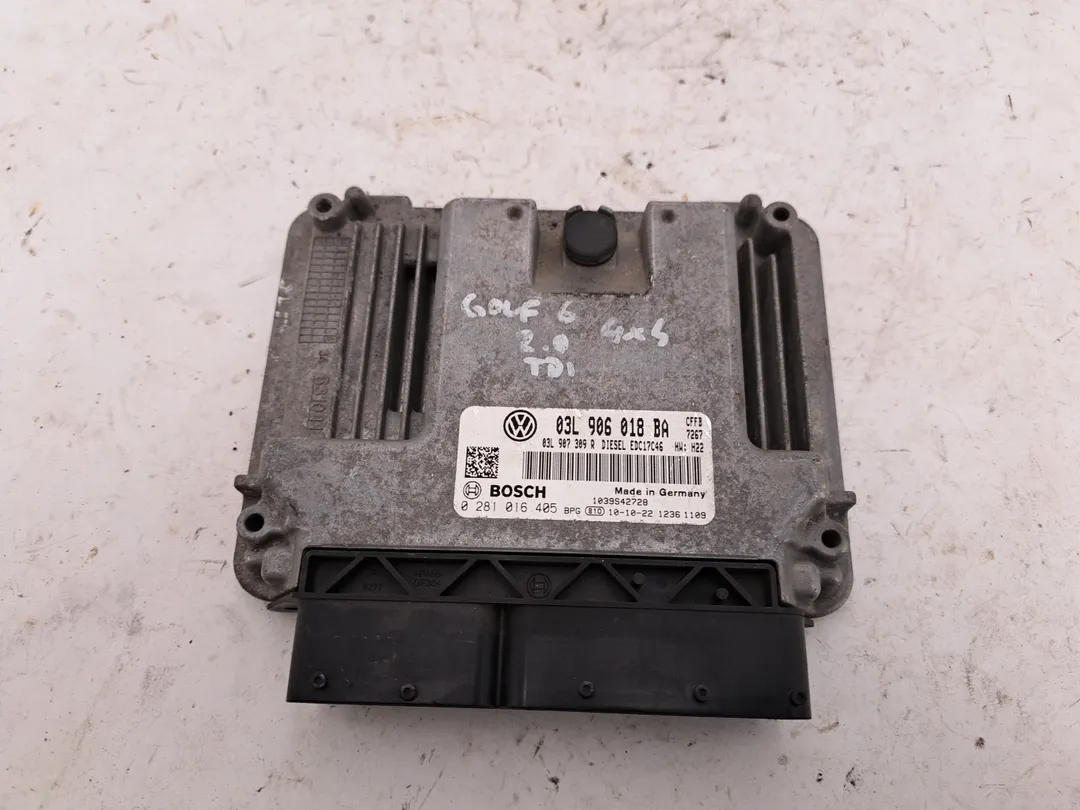 Centralina iniezione motore ECU Centralina iniezione motore ECU