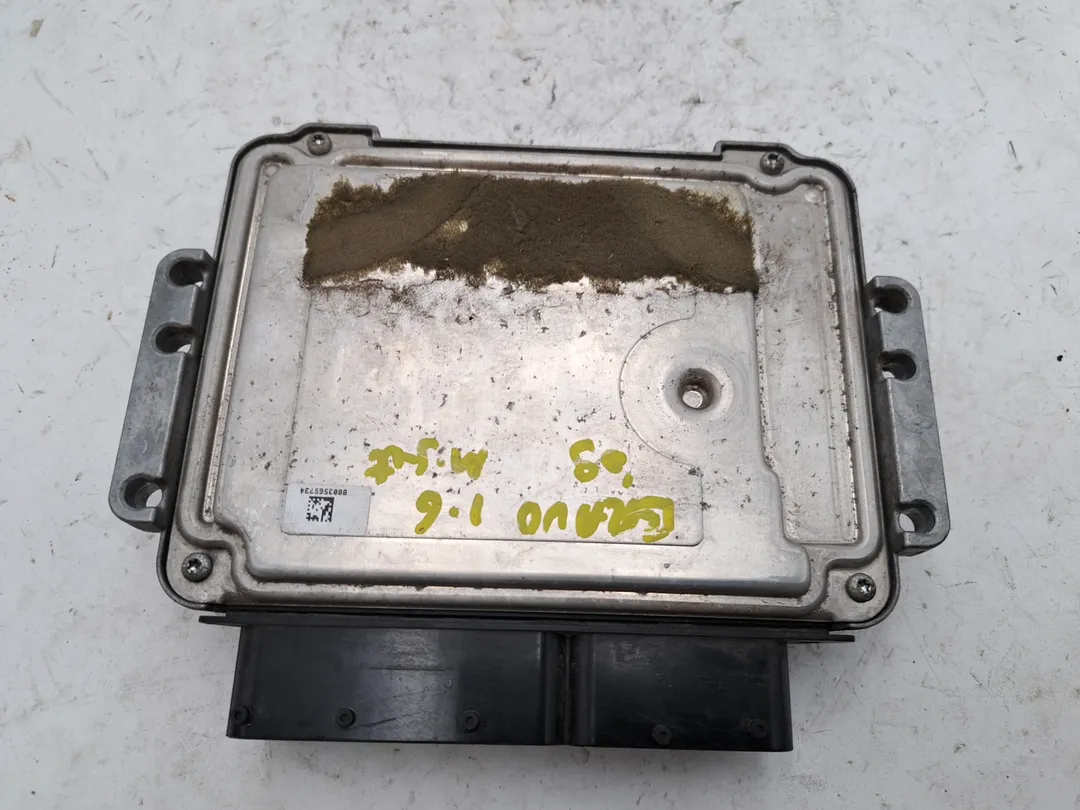 Centralina iniezione motore ECU