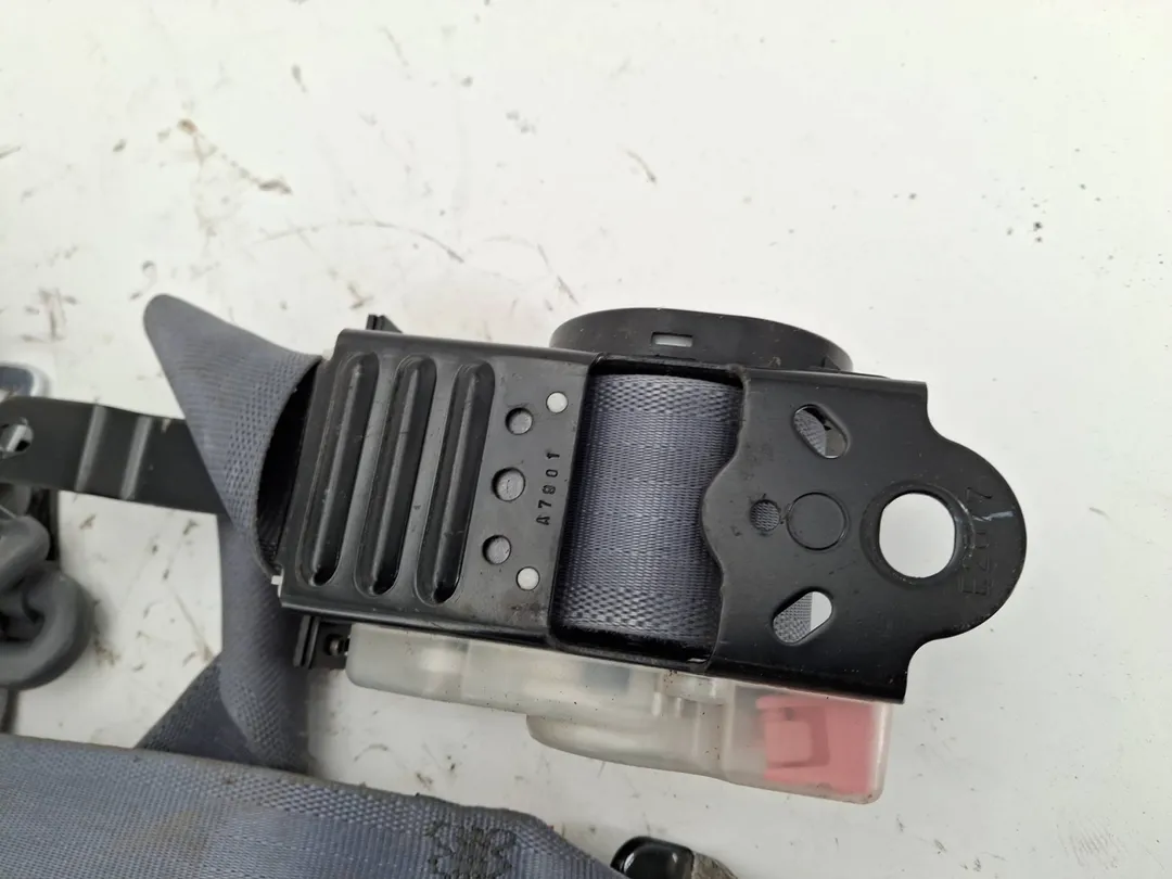 Cintura di sicurezza anteriore destro