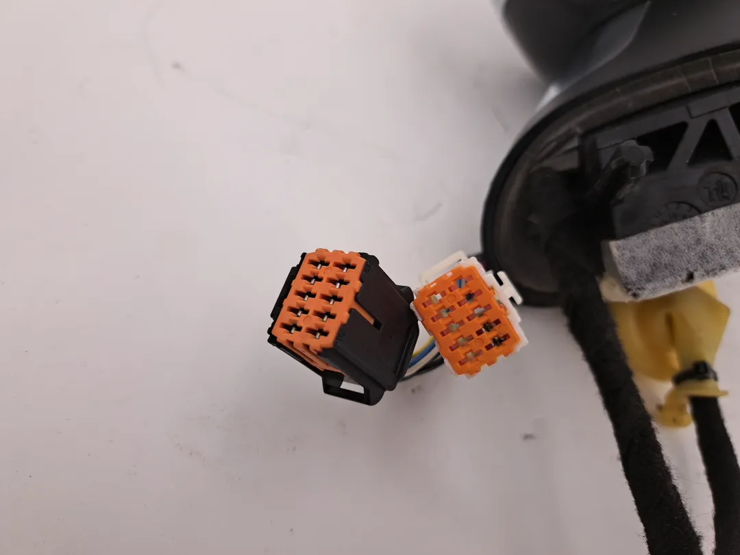 Specchio Retrovisore esterno elettrico destro Specchio Retrovisore esterno elettrico destro