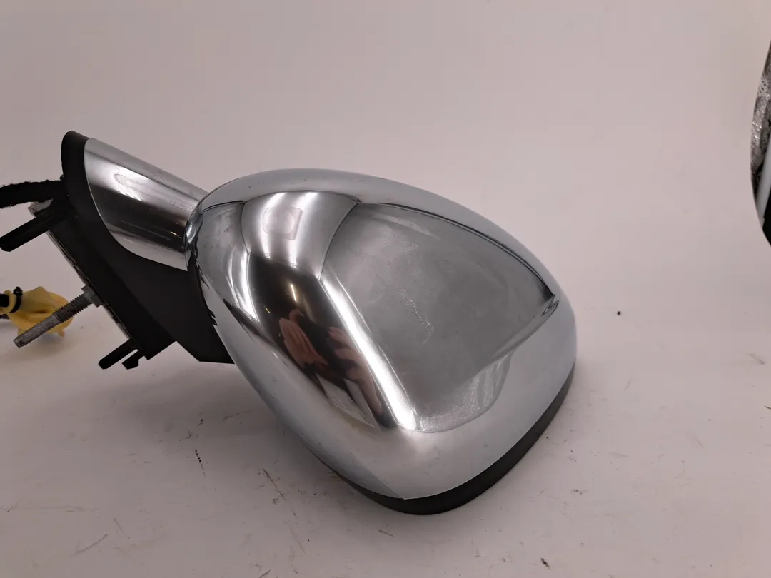 Specchio Retrovisore esterno elettrico destro Specchio Retrovisore esterno elettrico destro