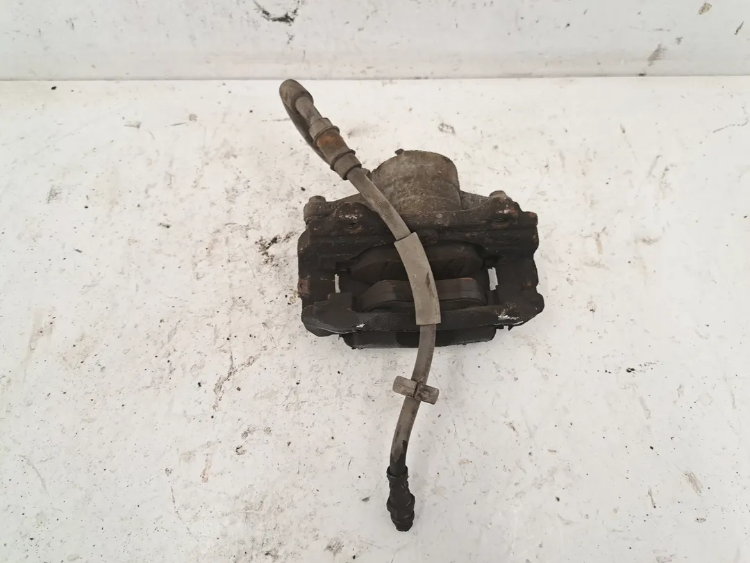 Pinza freno anteriore sinistro Pinza freno anteriore sinistro