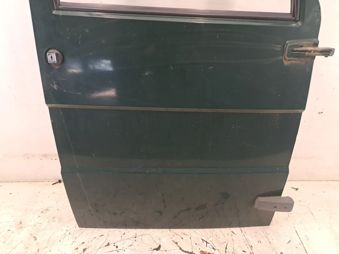 Porta anteriore destro Porta anteriore destro