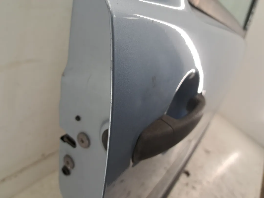 Porta anteriore destro Porta anteriore destro