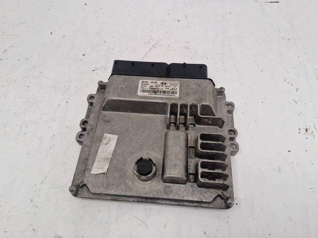 Centralina iniezione motore ECU Centralina iniezione motore ECU
