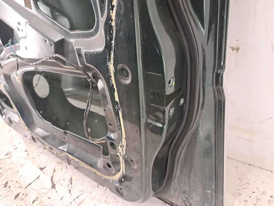 Porta anteriore destro Porta anteriore destro