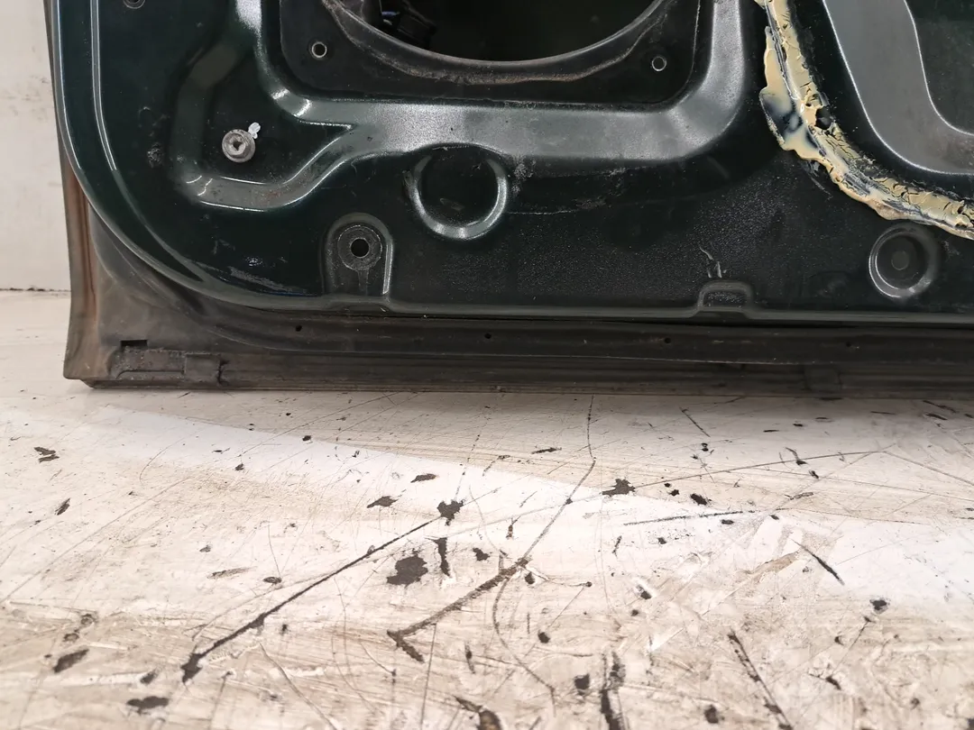 Porta anteriore destro Porta anteriore destro