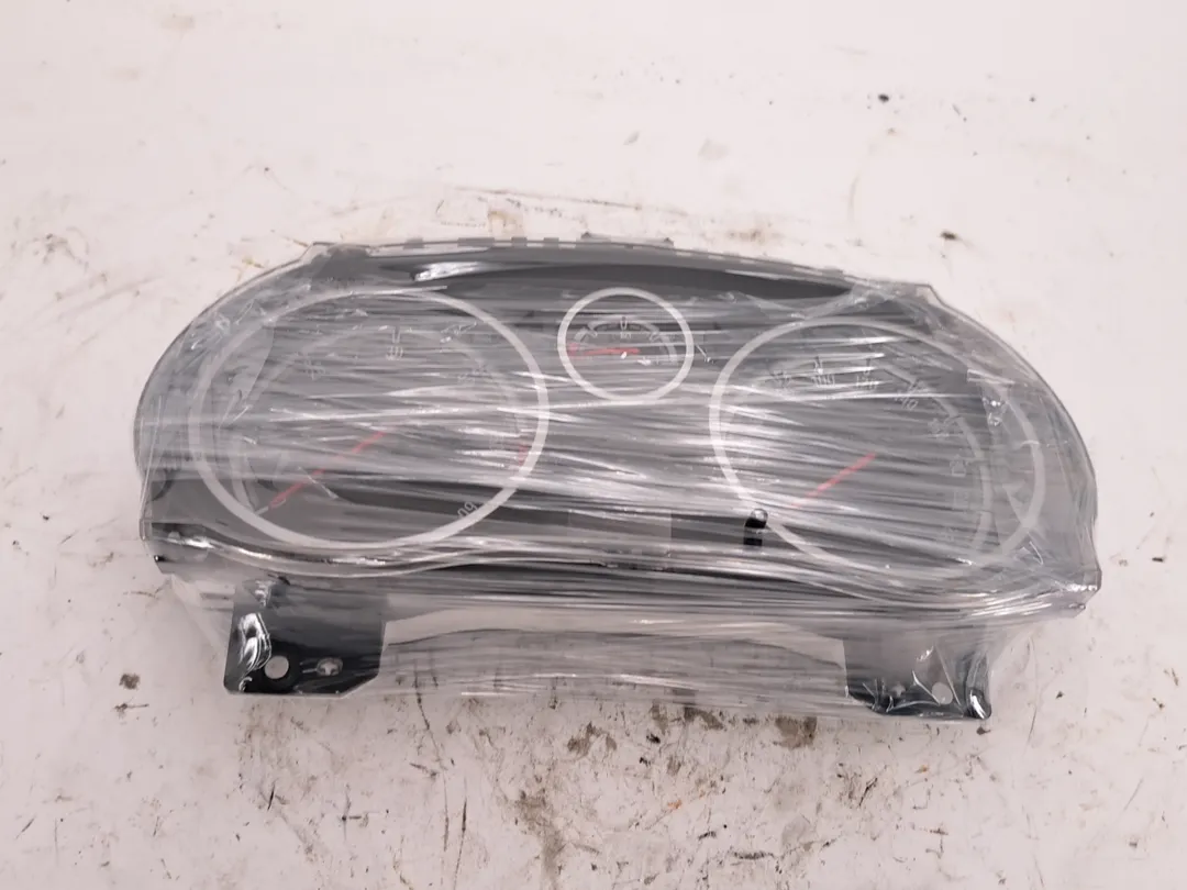 Quadro strumenti contachilometri Quadro strumenti contachilometri