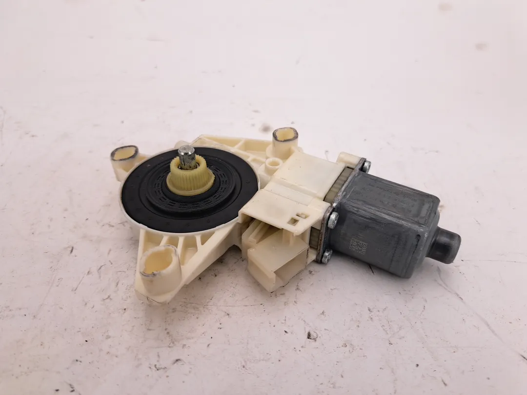 Motorino alzacristallo porta anteriore sinistro