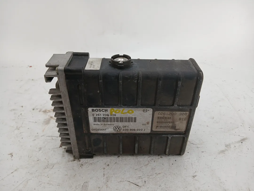 Centralina iniezione motore ECU Centralina iniezione motore ECU