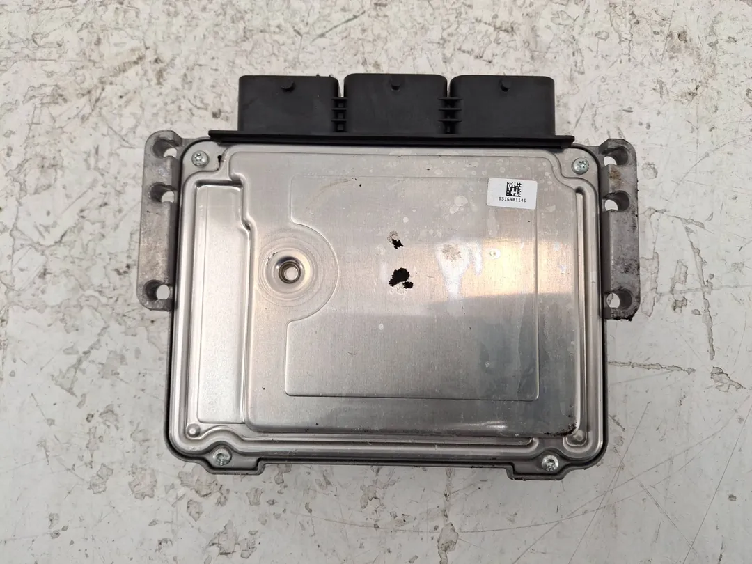 Centralina iniezione motore ECU Centralina iniezione motore ECU