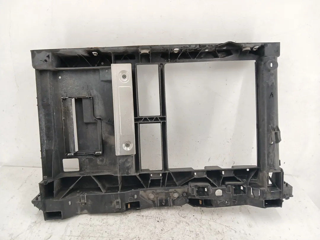 Rivestimento anteriore interno Rivestimento anteriore interno